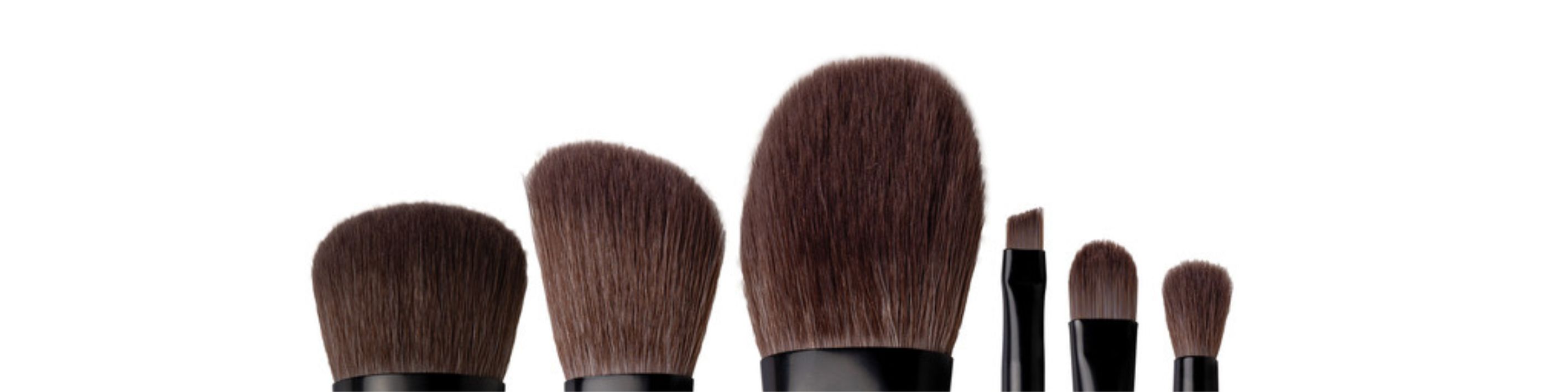 Collection of vegan, cruelty free brushes with brown hairs from InClinic Cosmetics